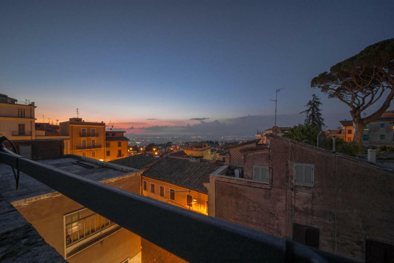 B&B Buonfiglio Cicconcelli - Terrazza Panoramica Frascati Eksteriør bilde