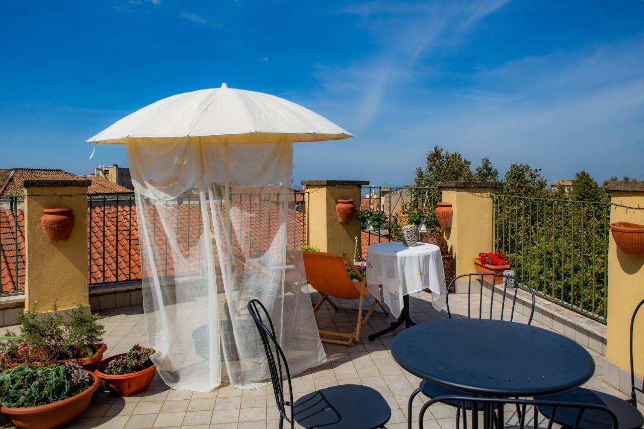 B&B Buonfiglio Cicconcelli - Terrazza Panoramica Frascati Eksteriør bilde
